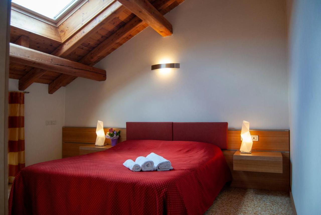 Agriturismo Antico Splendore Villa Pullir ภายนอก รูปภาพ