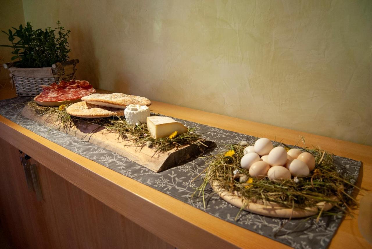 Agriturismo Antico Splendore Villa Pullir ภายนอก รูปภาพ
